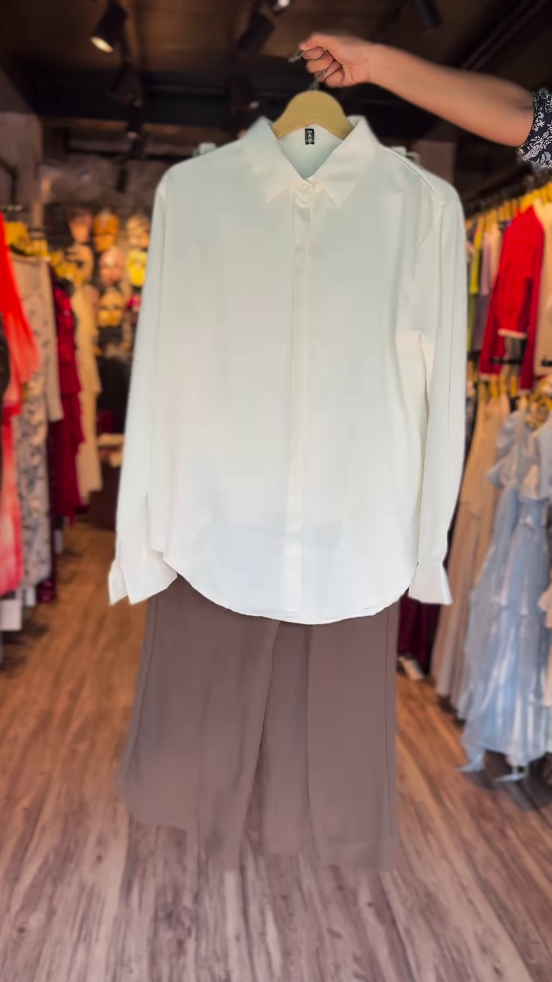 π Classic White Long-Sleeved Button-Down Shirt & Flowing Brown Wide-Leg Pants Set π