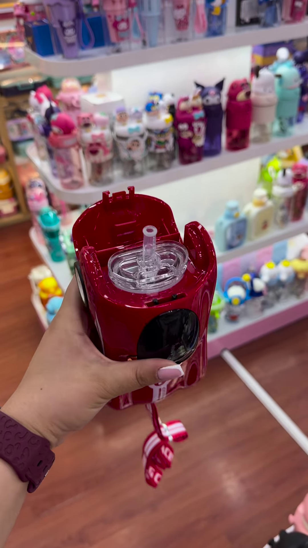 ๐ Car-Shaped Kids Water Bottle โ Sip in Style!