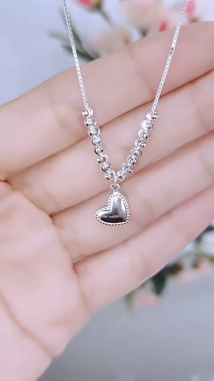 Elegant Silver Heart Pendant Necklace with Beaded Detail – Romantic Jewelry for Women