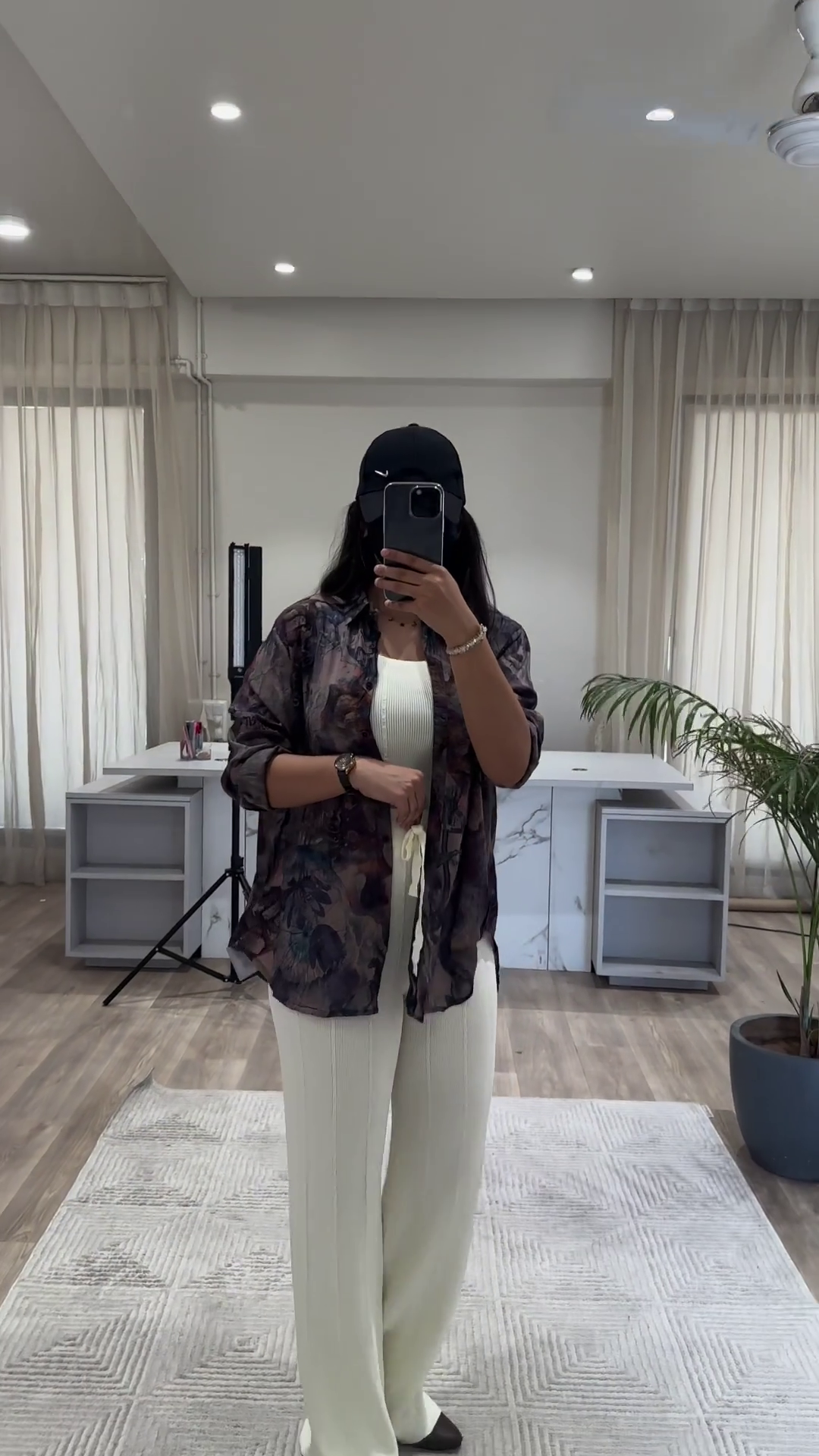 Bohemian Chic Outfit: Patterned Overshirt, Knit Top, and Wide-Leg Pants