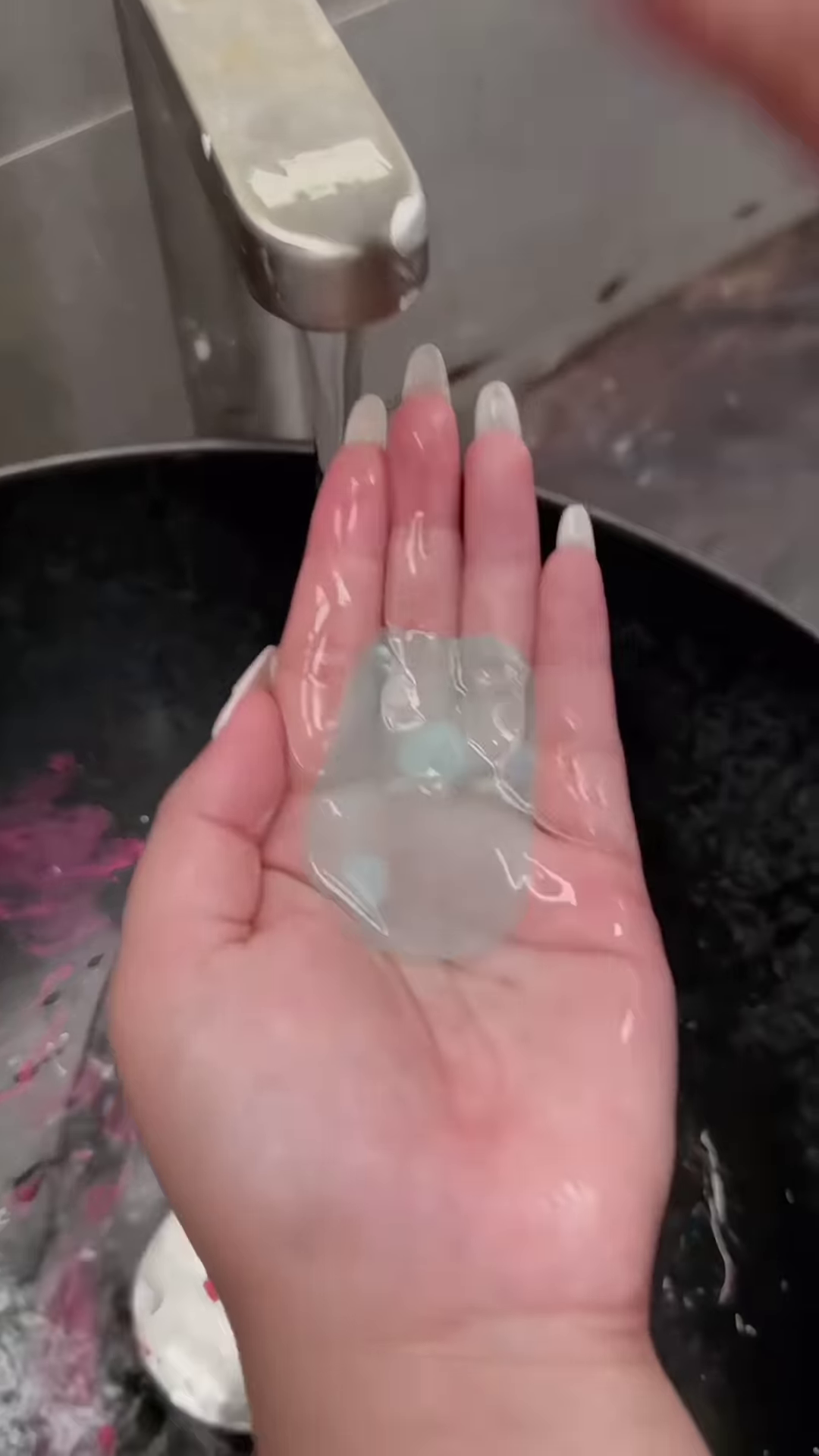 Convenient Disposable Paper Soap Sheets for Travel and On-the-Go Handwashing