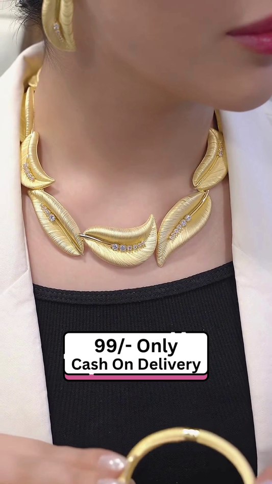 Elegant Gold-Toned Charm Bracelet with Pearl and Chain Accents