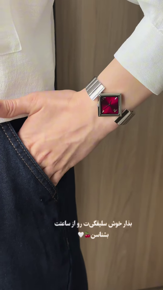 ⌚️ Crimson Vogue – Square Dial Designer Wristwatch for Women 🔻
