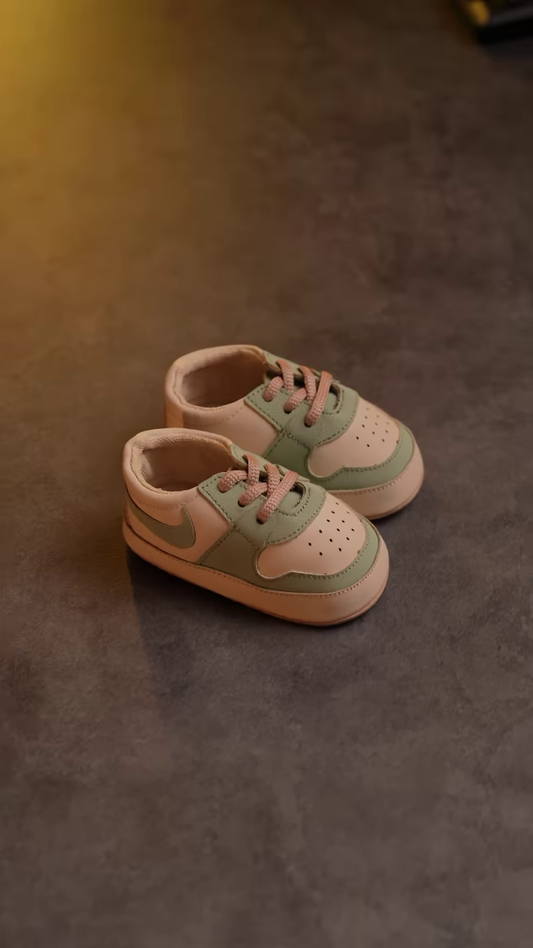 “Adorable Baby Sneakers Collection – Soft, Stylish & Supportive”