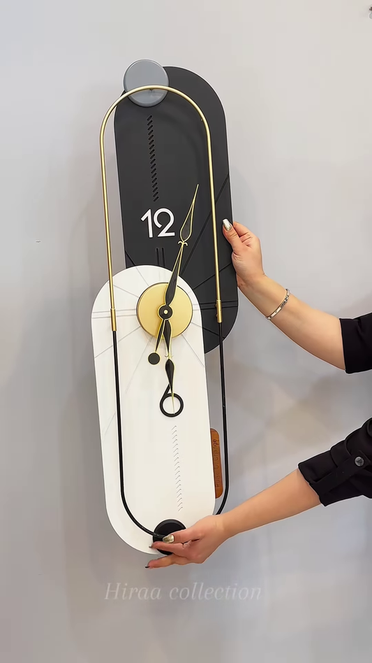 Modern Black and Gold Decorative Wall Clock