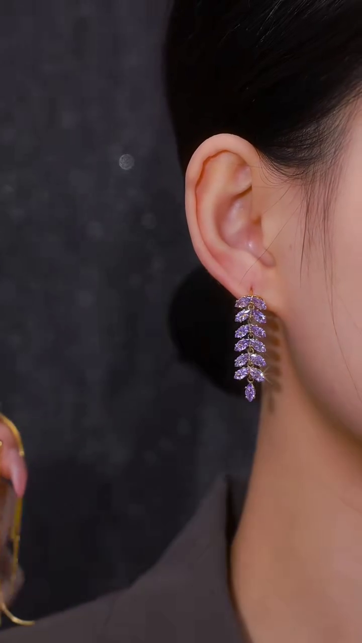 Exquisite Chandelier Style Dangling Earrings with Purple Rhinestones for Women