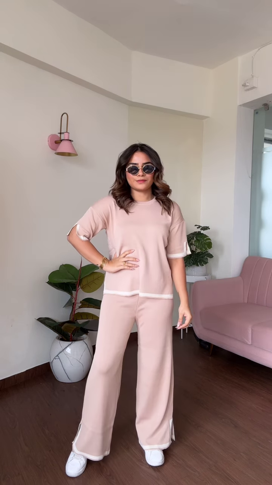 Casual Chic Women’s Light Brown Knit Lounge Set with Wide-Leg Pants