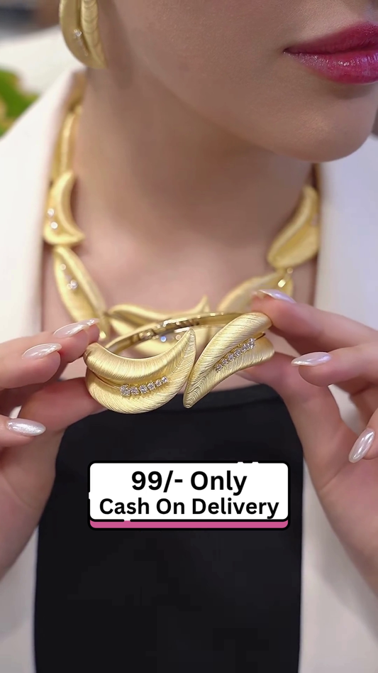 Elegant Gold-Toned Charm Bracelet with Pearl and Chain Accents