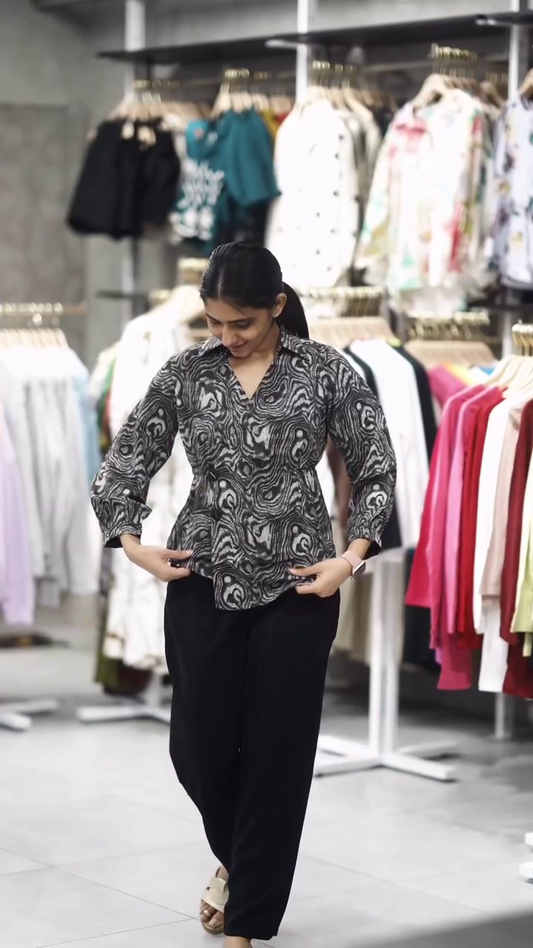 Women's Abstract Printed Button-Down Shirt